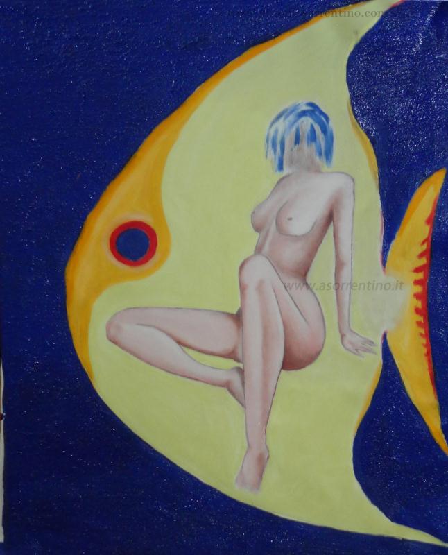 La Velina, dipinto di Antonio Sorrentino: una donna nuda confinata dentro la forma di un pesce giallo, il volto cancellato, su sfondo blu